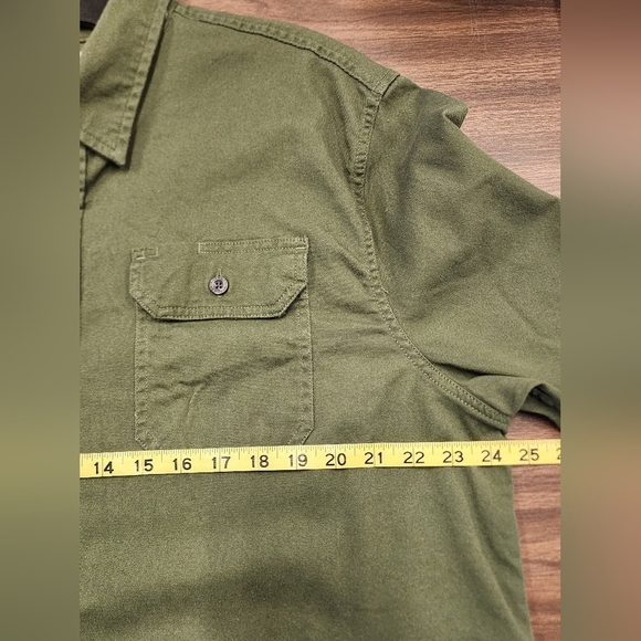 Wrangler Men's Army Green Button Down Long Sleeve Workwear Shirt Top, sz XL - Picture 7 of 13